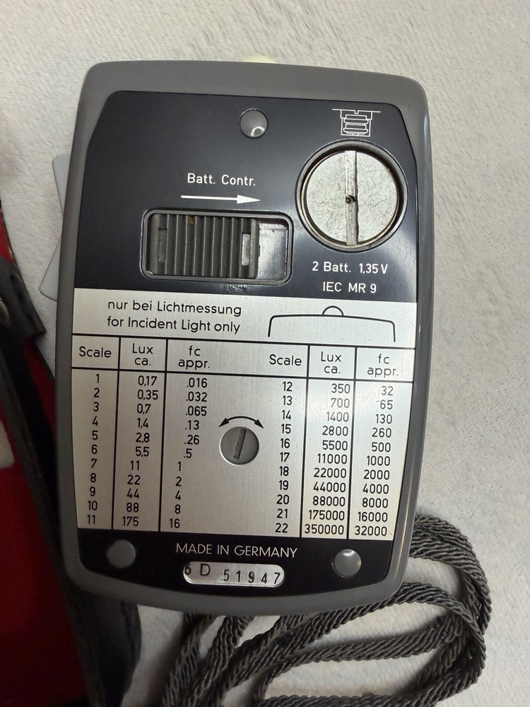 Gossen Luna-Pro Analog Light Meter CdS Sensor ASA Battery Control with Case
