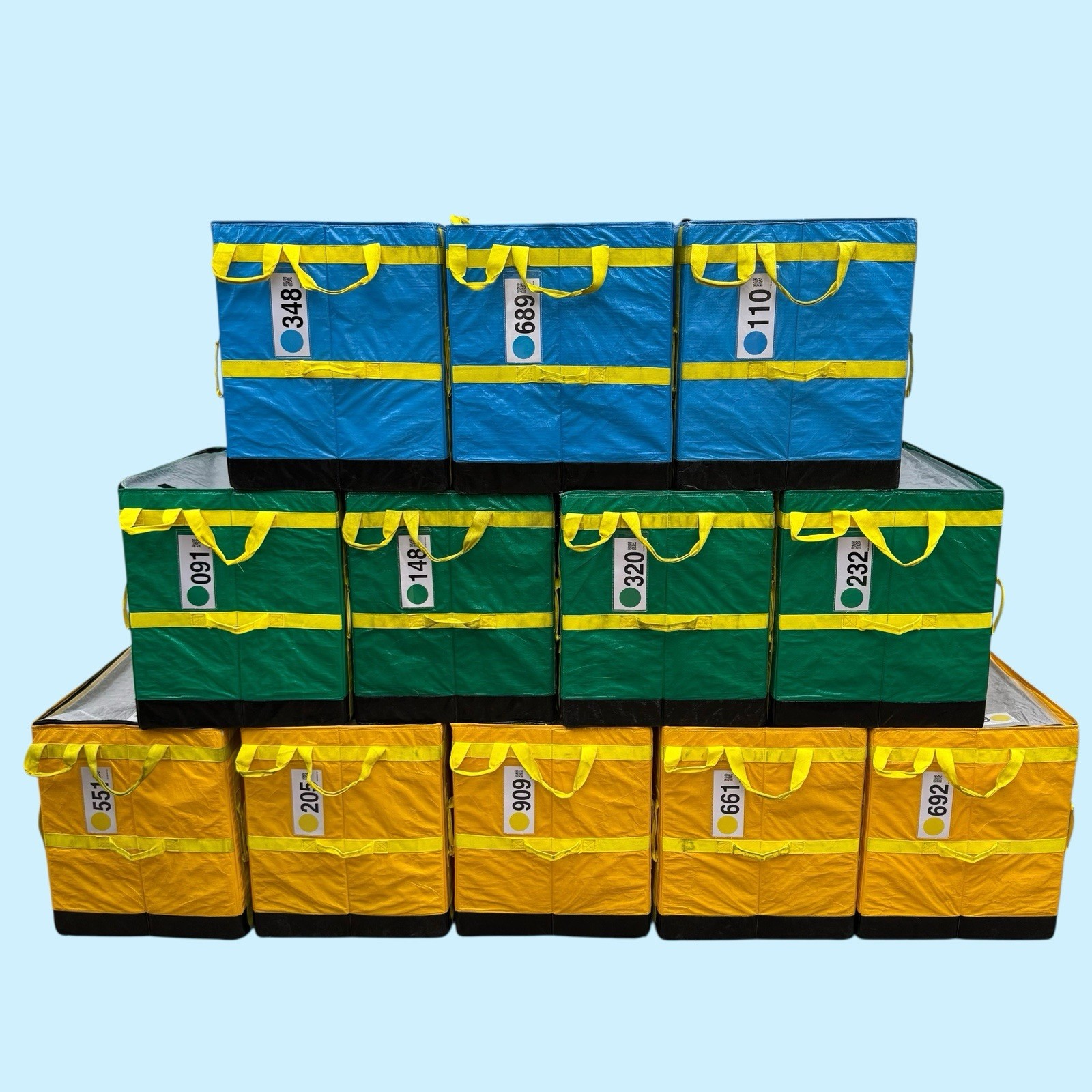 (12) AMAZON COURIER LARGE DELIVERY STORAGE BAGS 28x23x20 MIX LOT OF 12 TOTES