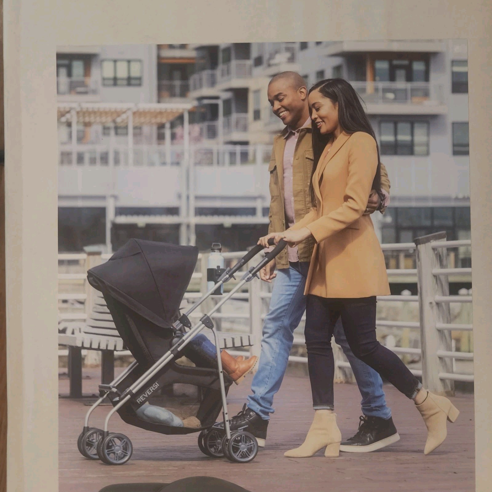 Reversi Lightweight Reversible Stroller New In Box Black.