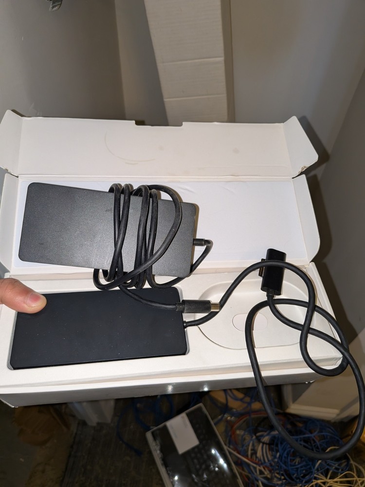 Microsoft 1661 Docking Station - Tablet, Surface Pro 3, Surface Pro 4 Surface Bo