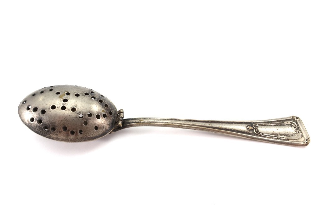 E&JB TEA INFUSER SPOON Strainer Silverplated Hinged Double Spoon Vintage