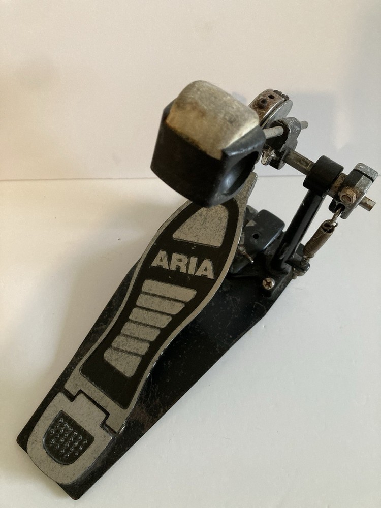 Aria Single Bass Drum Kick Pedal / Hardware - Black