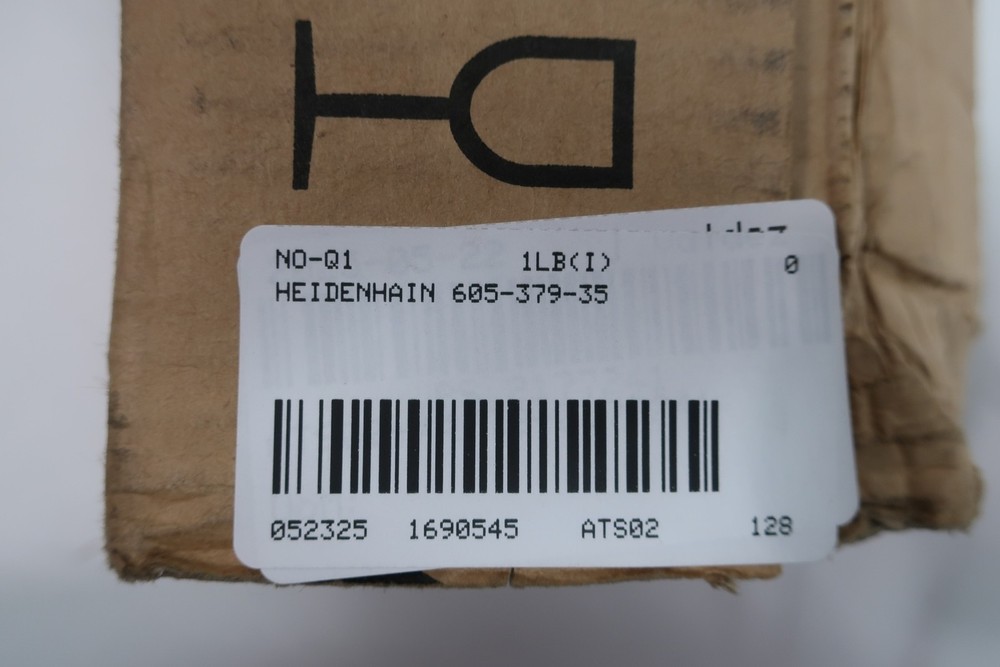 Heidenhain 605379-35 Linear Encoder 470mm