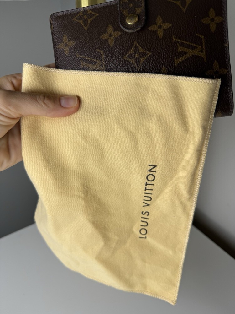 Louis Vuitton Small Ring Agenda Cover