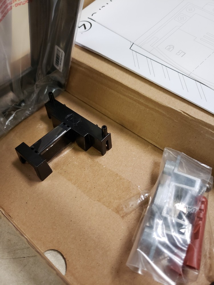 Control4 DS2 2-Module Surface Mount Frame Black C4-DS2-2M-SM-BL