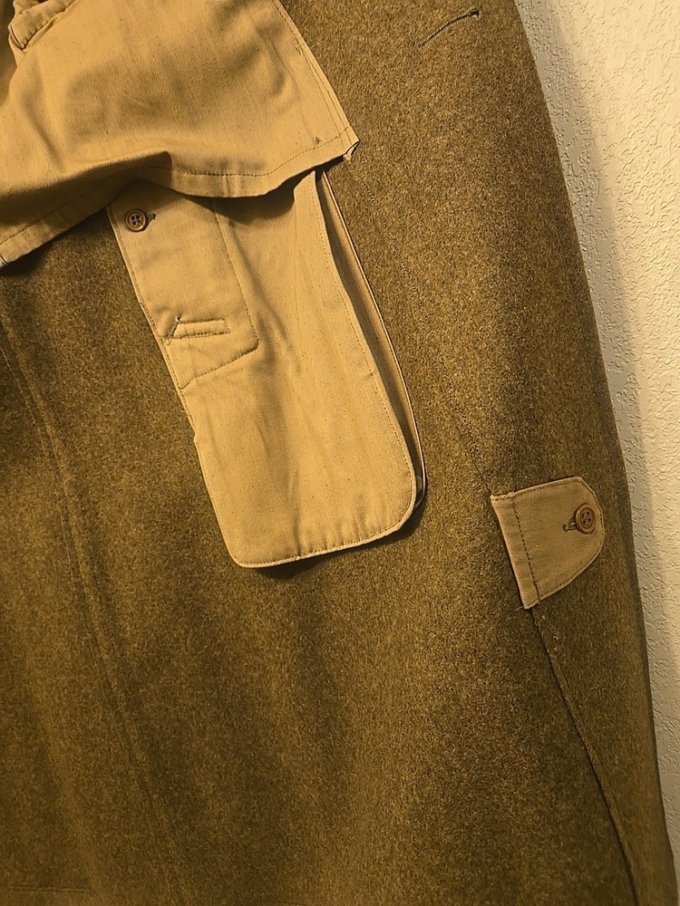 WWII dated 1943 Size 34/S Brown buttons wool overcoat.