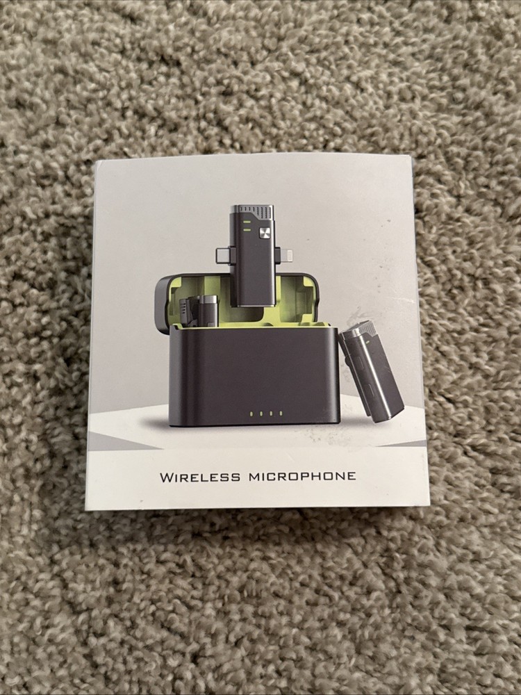 Wireless Lavalier Microphone for iPhone/iPad, with Charging case Noise Cancel