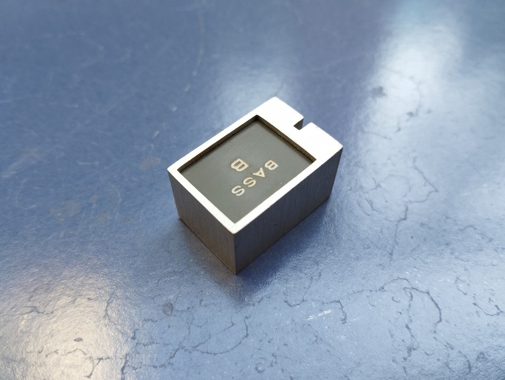 JBL SG520 Original Knob.