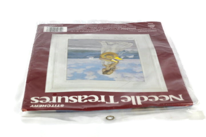 Johnson Creative Needle Treasures Ocean Cloud Lady Summer Dreams Cross Stitch