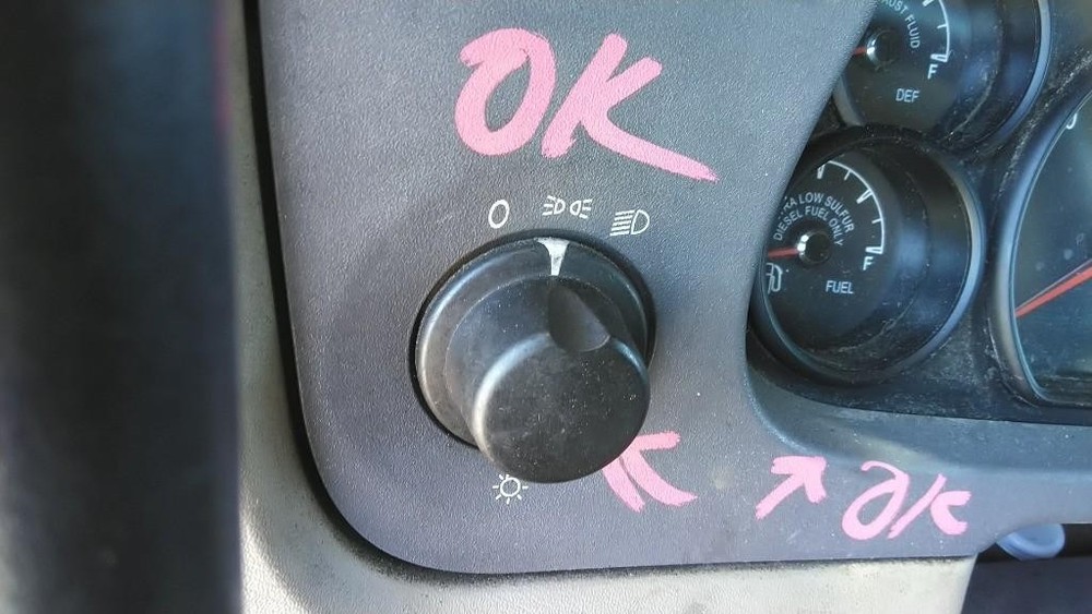 Replaces 2016 PETERBILT 579 HEADLIGHT SWITCH ,  OH