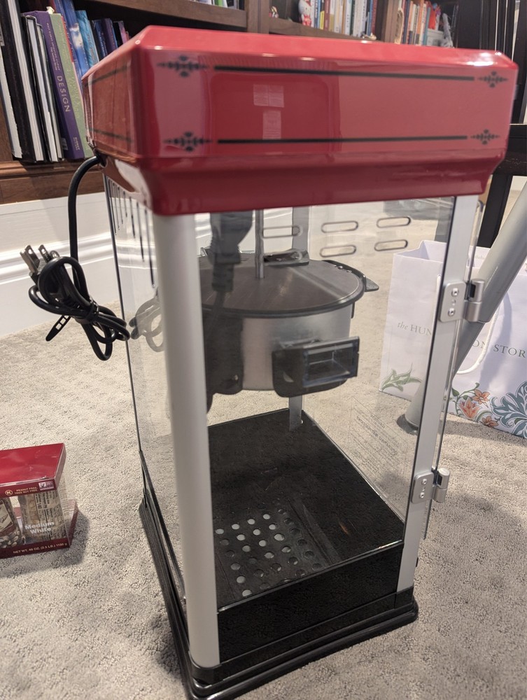 Cuisinart EUC CPM-28 Classic-Style Popcorn Maker, Red, 10 Cups Popcorn 🍿