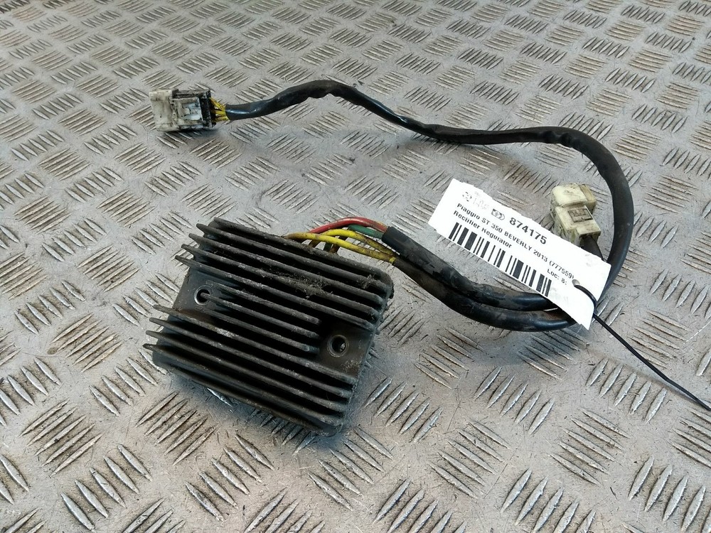 2012 PIAGGIO BEVERLY  RECTIFIER REGULATOR