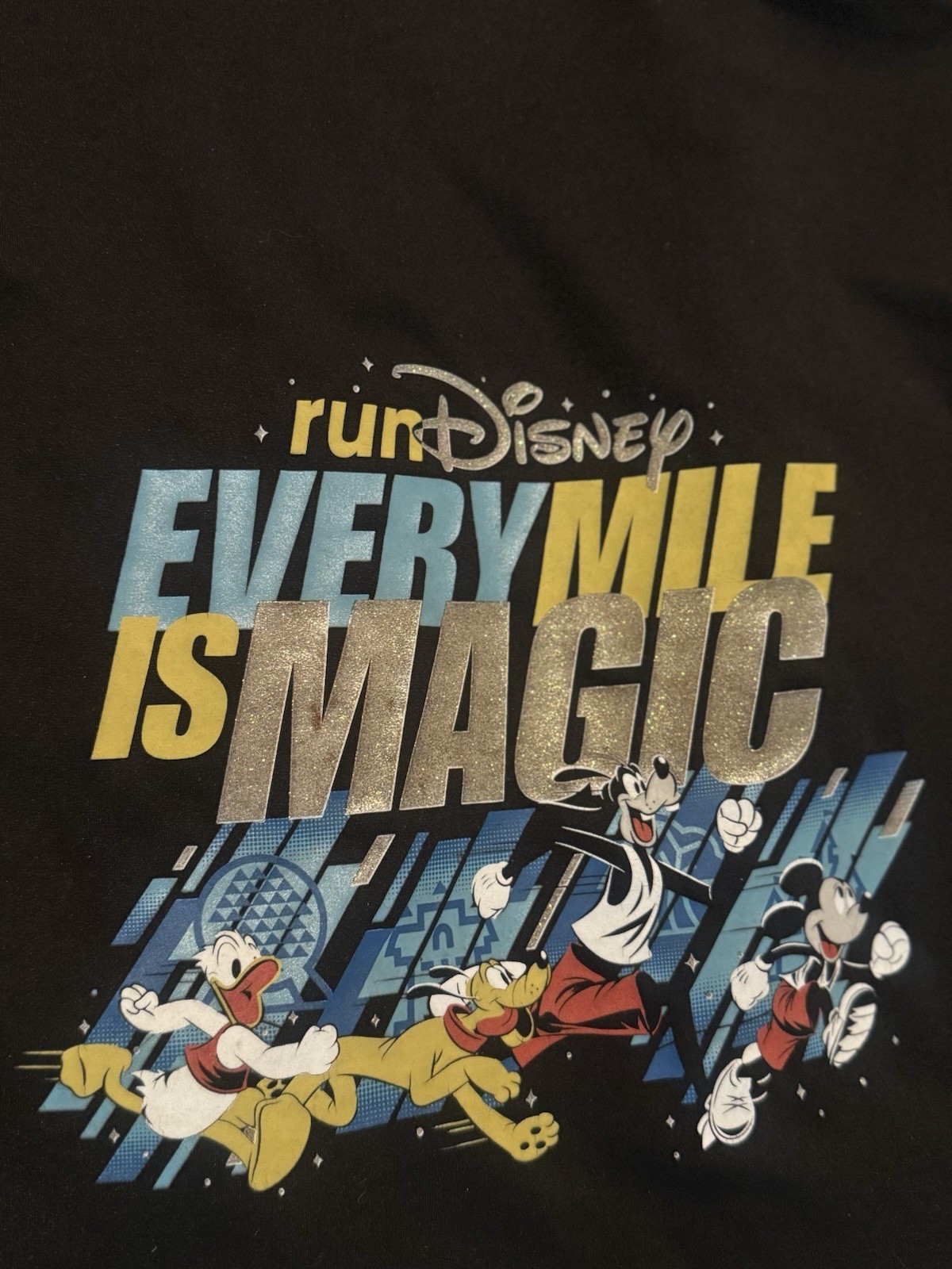 Run Disney Every Mile Is Magic Mickey & Friends Puffy Jacket Black Womens Medium