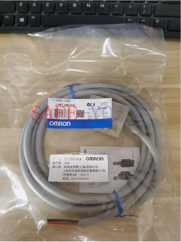 1PC New Omron Limit Switch D4C-1402 D4C1402