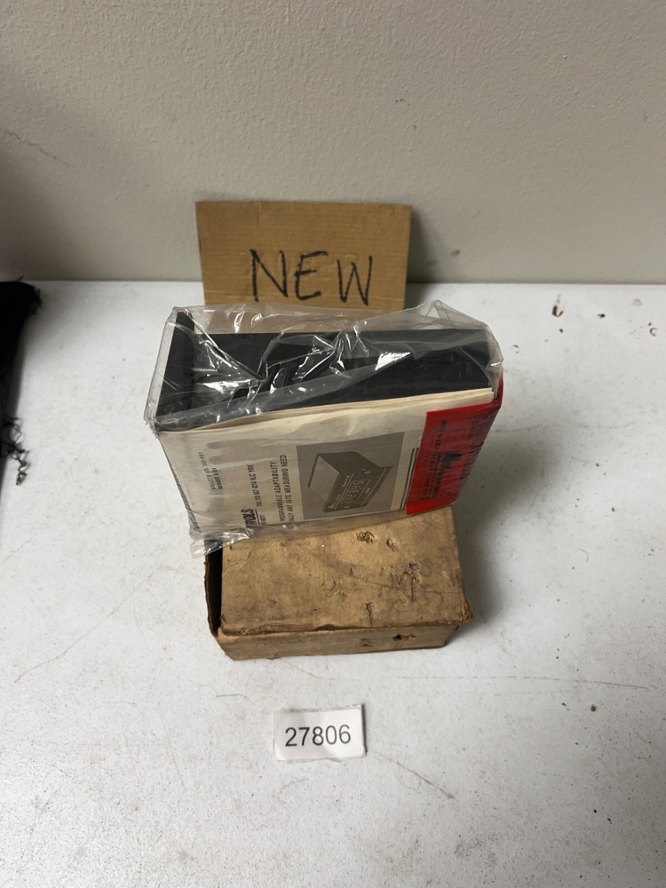 Red Lion Controls DT3D Digital Tachometer