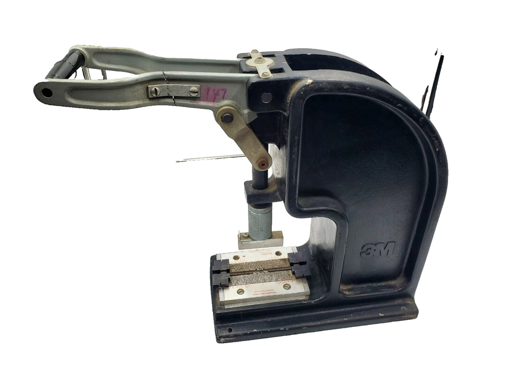 3M 3335 ScotchFlex Assembly Press