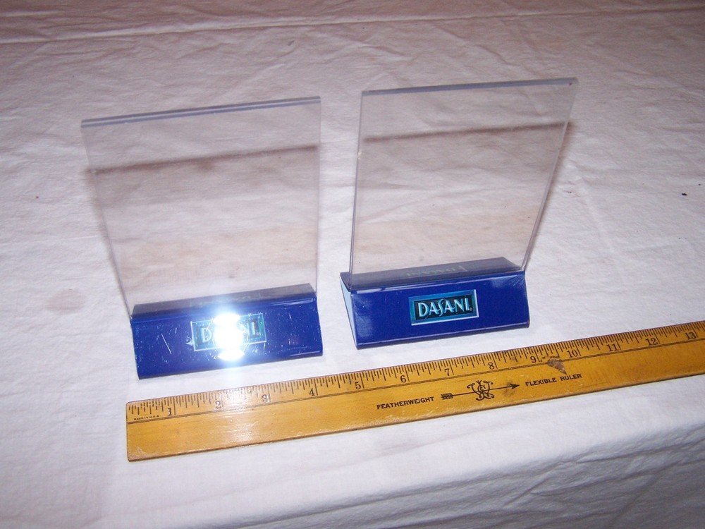 2 DISANI Water - Table / Booth Menu Holder Sign