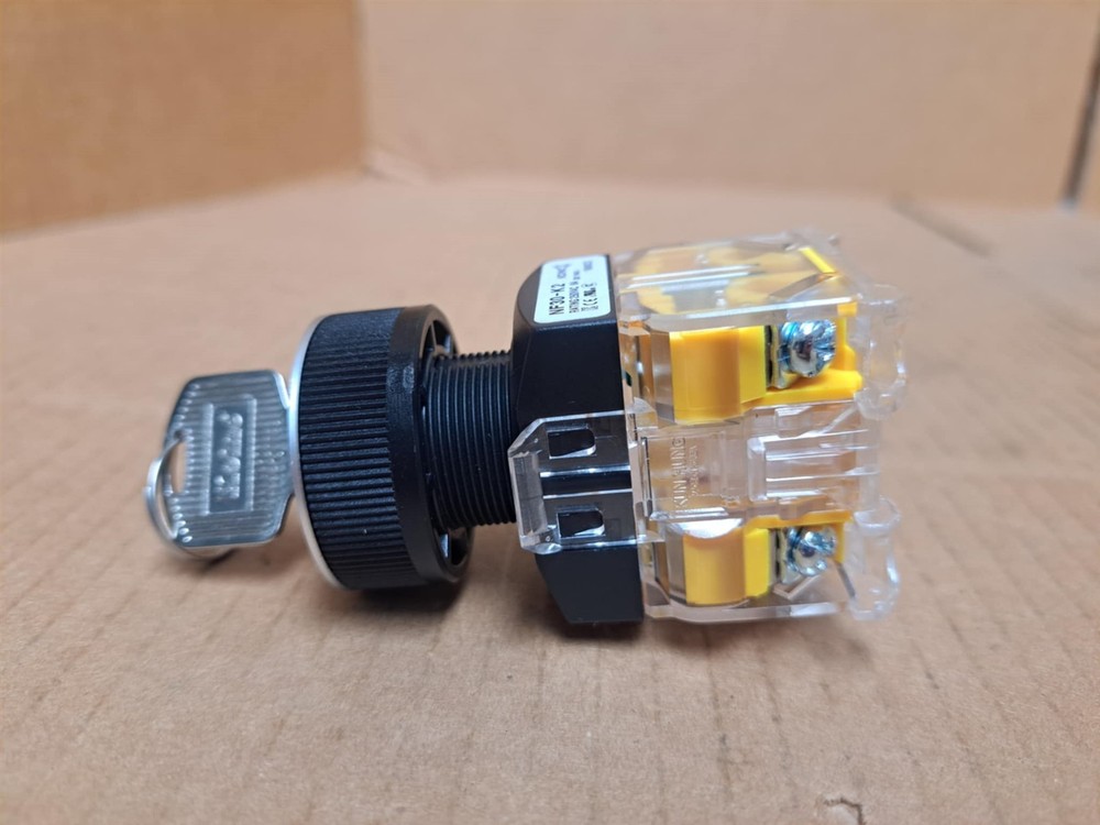 Koino Key Switch w/ Key Part No. NF30-K2