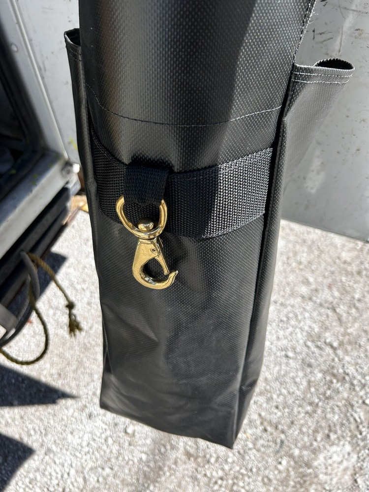 Primary Glove Bag Black w/ Flag