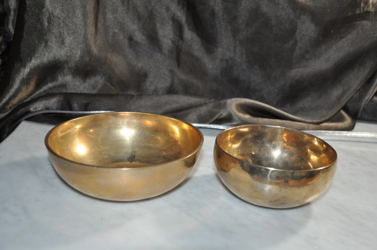 Tibetan Singing Brass Bowl Bowls Pair