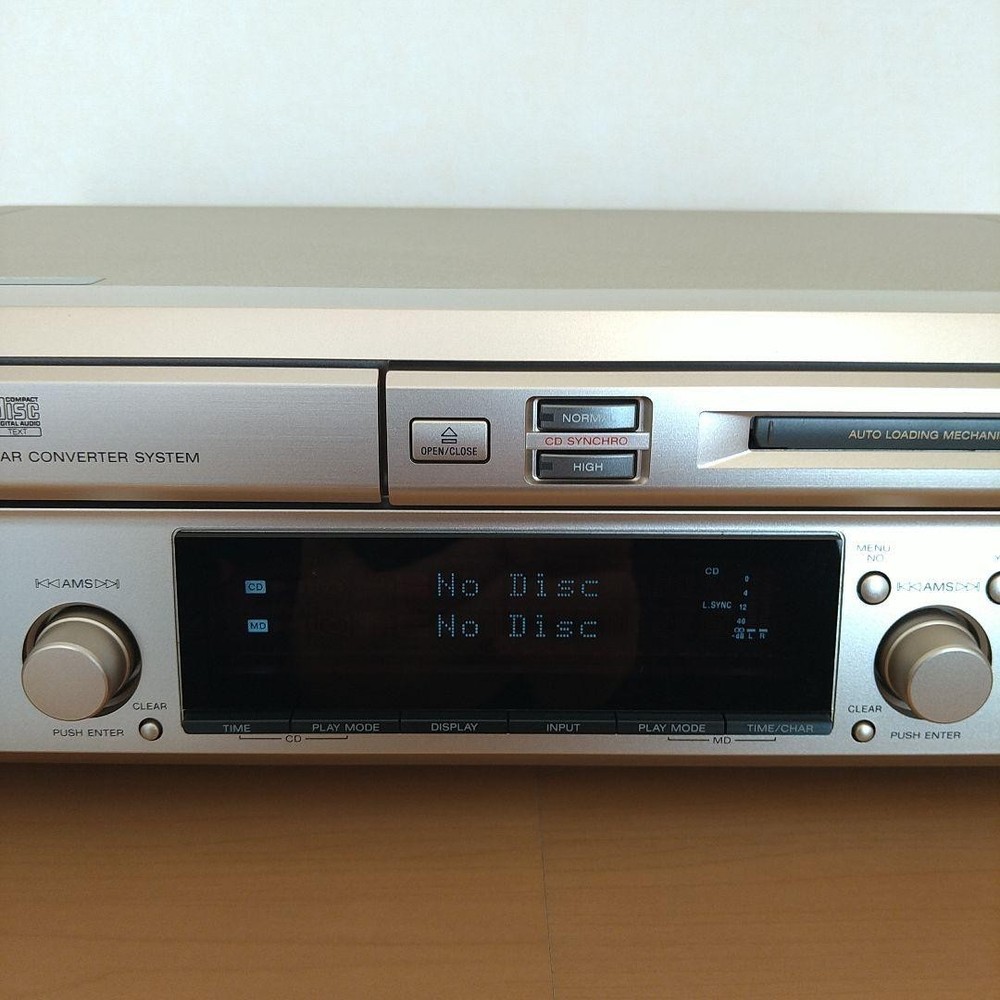 Sony Compact Disc Mini Disc Deck MXD-D3 Working condition