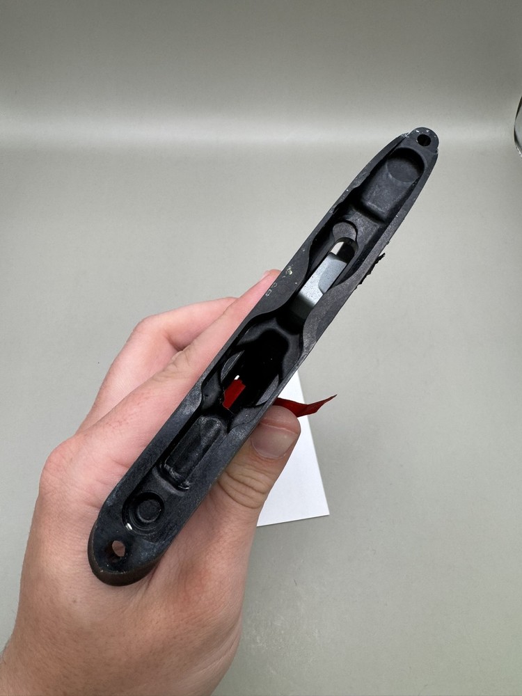 Dye Prize Frame Black