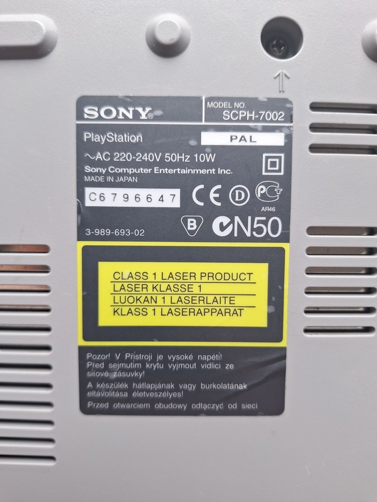 PLAYSTATION 1 PS1 SCPH-7002 PAL ORIGINAL CONSOLE COMPLETE MEMORY CAR CONTROLLER