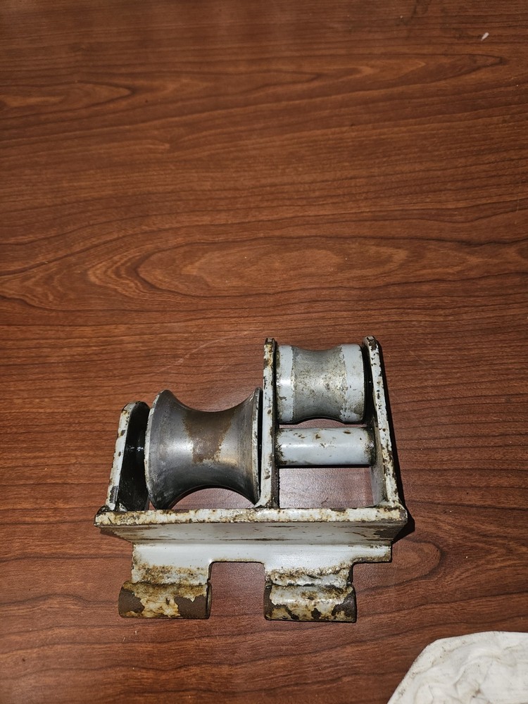 Greenlee 17984 1.5"- 2" Support Roller for Rigid Conduit