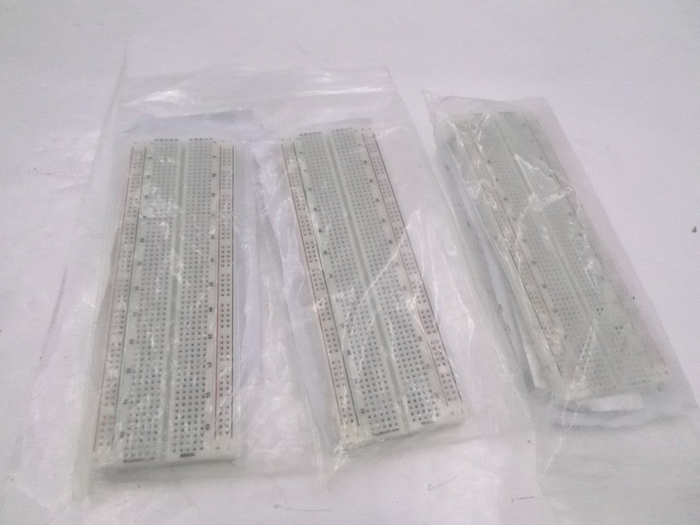 3 PACK BusBoard Prototype Systems BB830 Solderless Plug-In BreadBoard