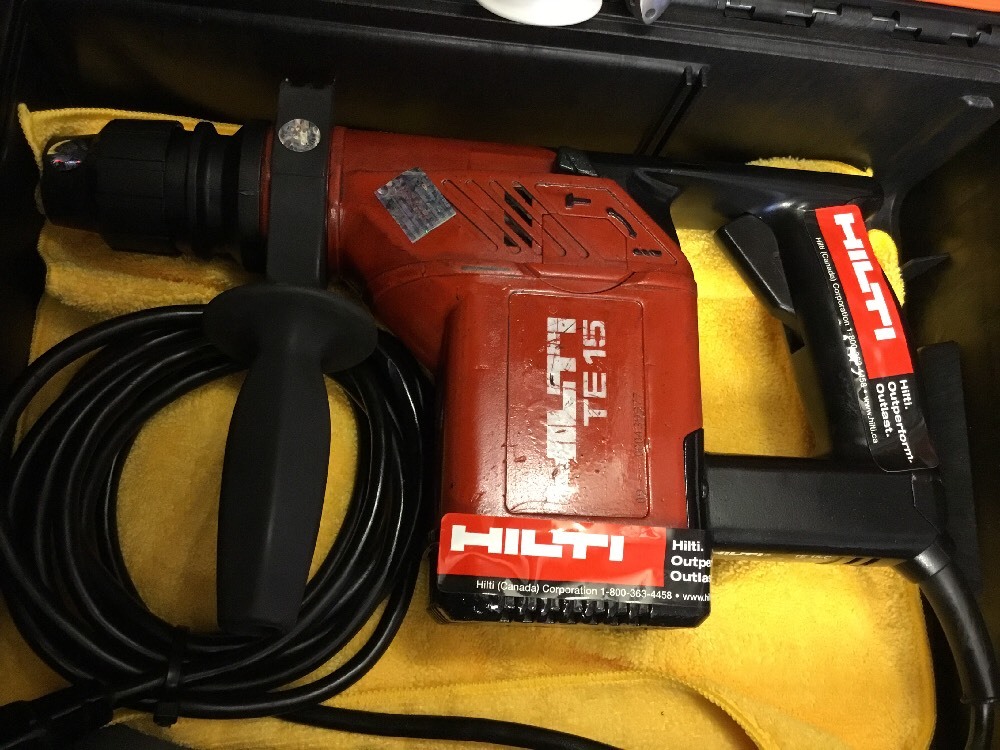 HILTI TE 15, GREAT CONDITION , FREE TABLET, BITS, EXTRAS, FAST SHIP