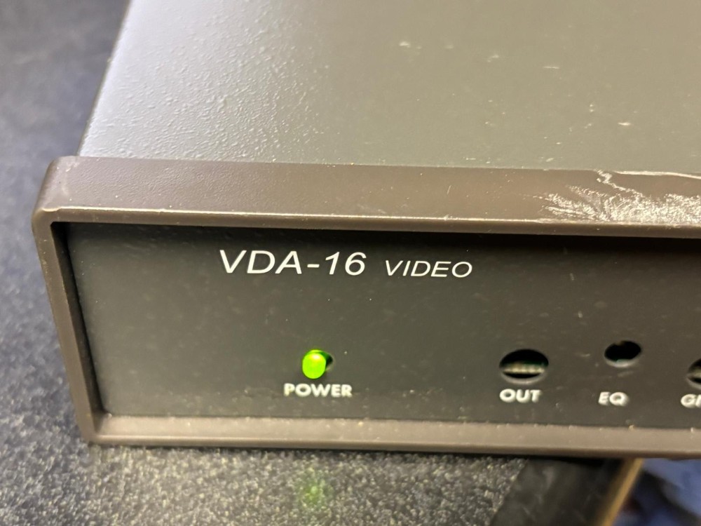 Leitch VDA-16 Video Distribution Amplifier