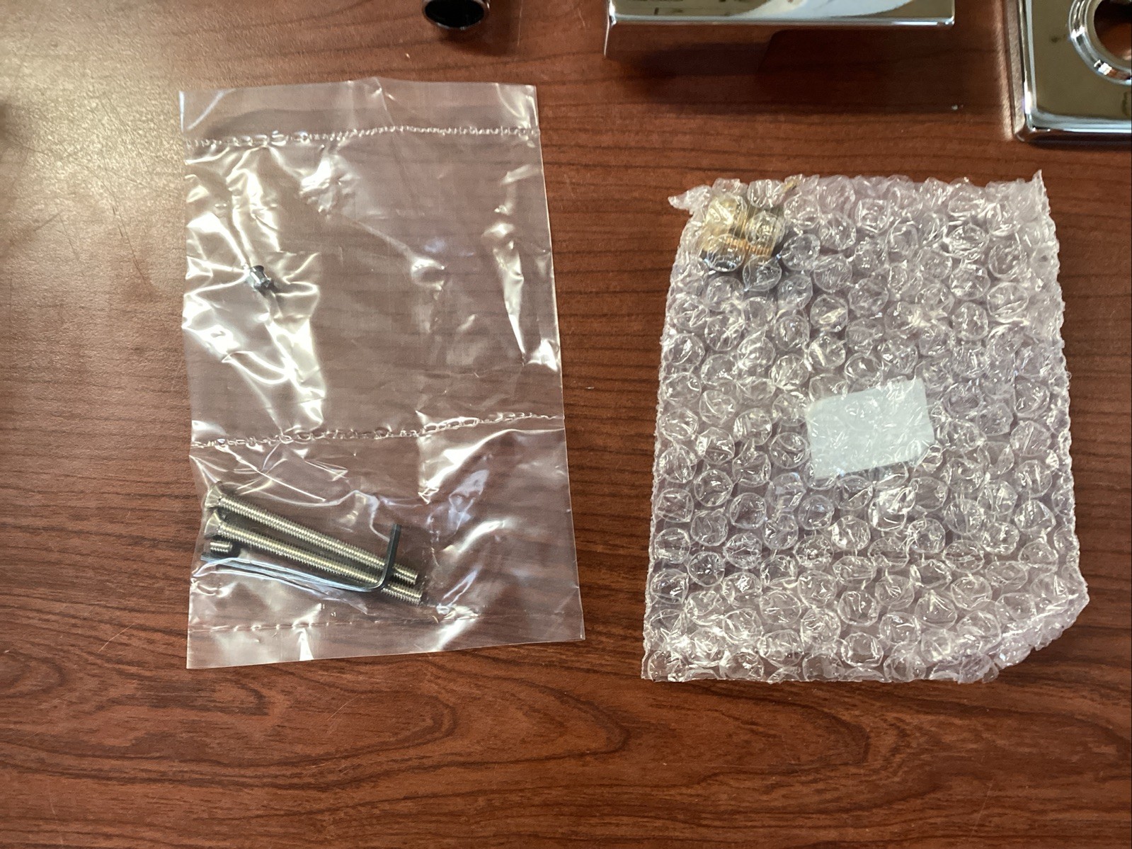 NEW Moen 2784 Kyvos 1 Handle Shower Valve, 6" Shower Trim Chrome B176