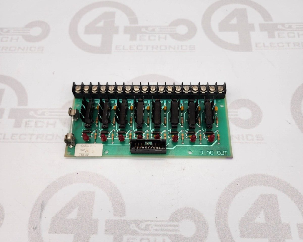 Universal Instruments 8 AC Out 42053101