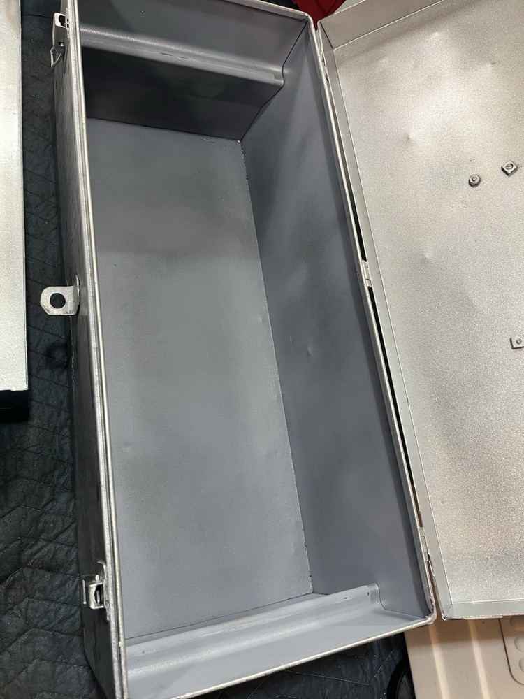 Vintage Snap - On Tool Box KR 25A