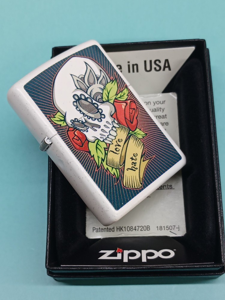 Zippo 28859 Skull Love Hate White Matte