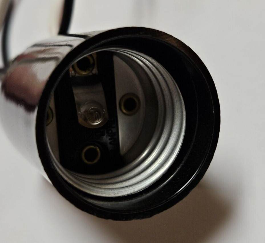 PHENOLIC BOTTOM TURN KNOB LAMP SOCKET E26 MEDIUM BASE 13" WIRE LEADS 47747JB