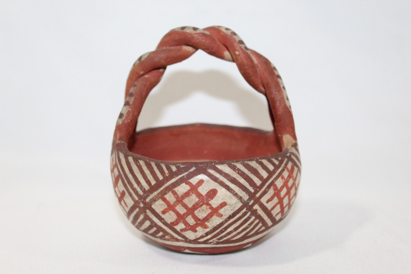 Antique Isleta Pueblo Pottery 4.5" Friendship Basket Bowl Olla Twisted Handle