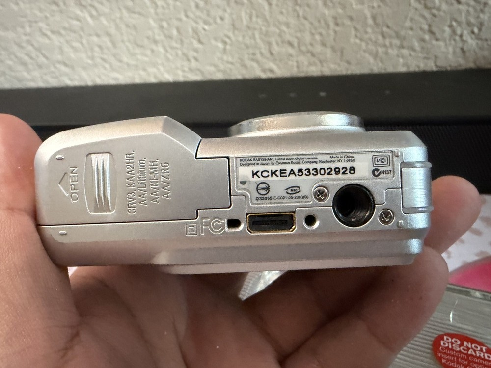 Kodak EasyShare C360 5.0MP Digital Camera - Silver