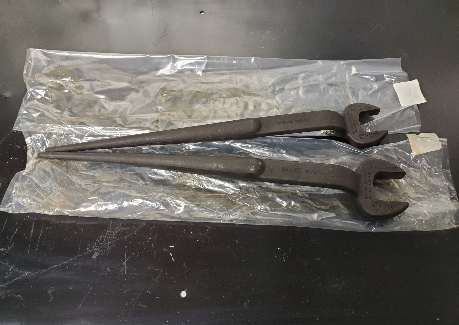 Klein Tools 1-1/4 & 1-7/16 in. Spud Wrench Set 3212-H & 3213-H NOS Made in USA