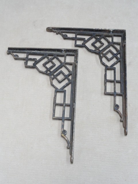 Victorian Cast Iron Shelf Brackets Same Size & Pattern Original 'F'