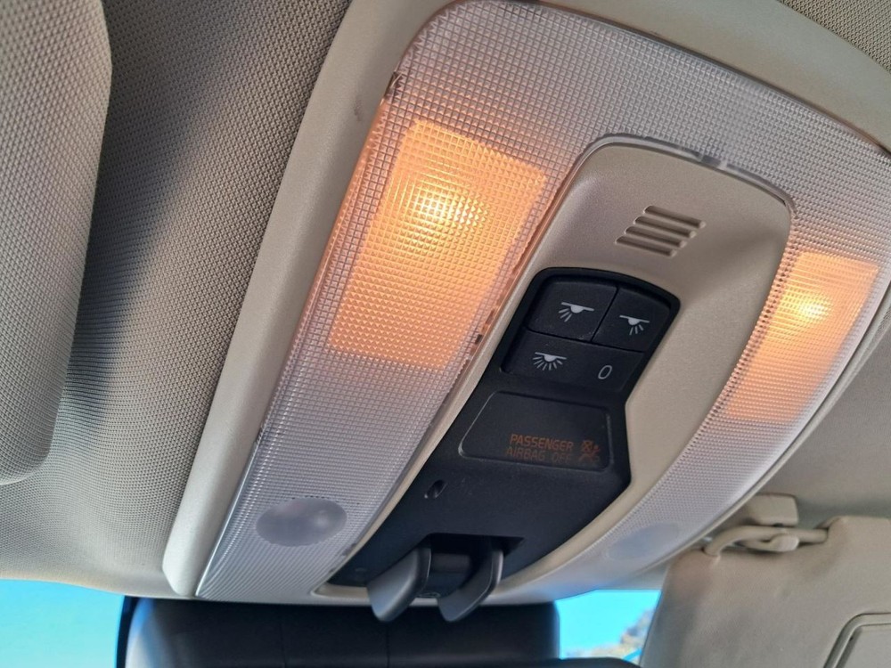 S60 2014 Glove Box 4848861