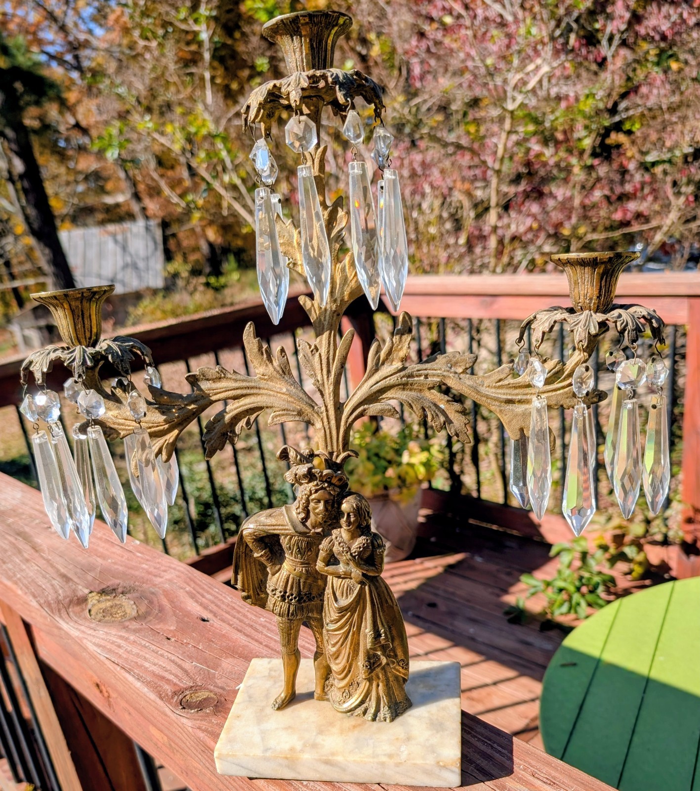 ANTIQUE VICTORIAN BRASS 3 ARM CANDELABRA WITH CRYSTALS & A MARBLE BASE