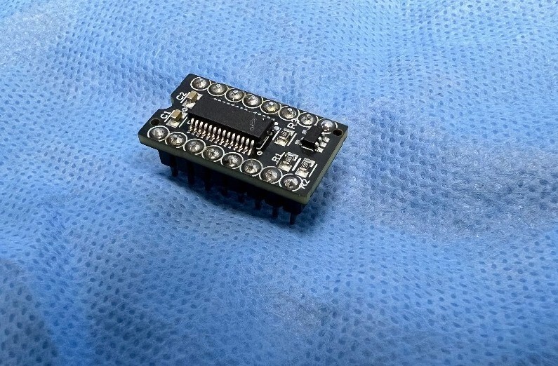 Commodore 64 / 128 - C64 / C128 - Clock MOS 8701 Replacement - Assembled Version