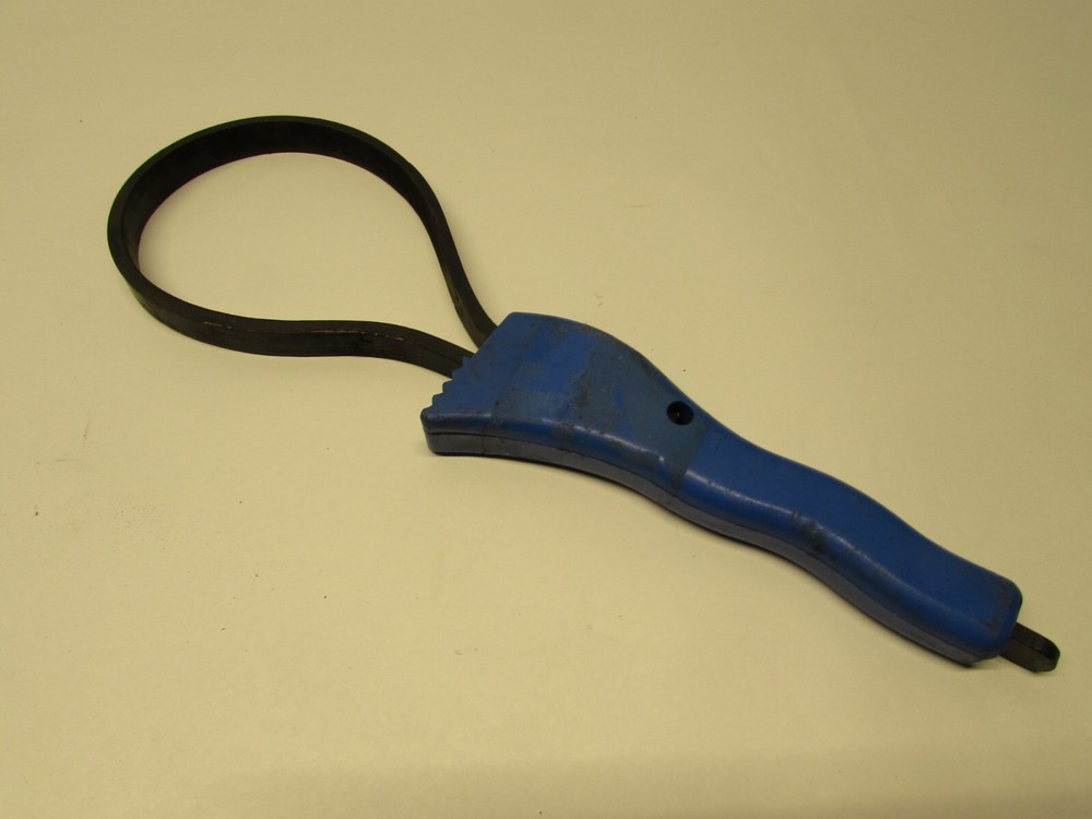 MAKE AN OFFER - Strap Wrench