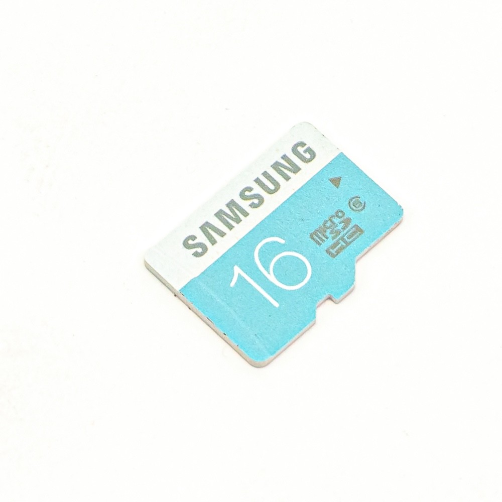 Polyend Tracker Compact Standalone Sampling Workstation Sequencer w/ Box PSU