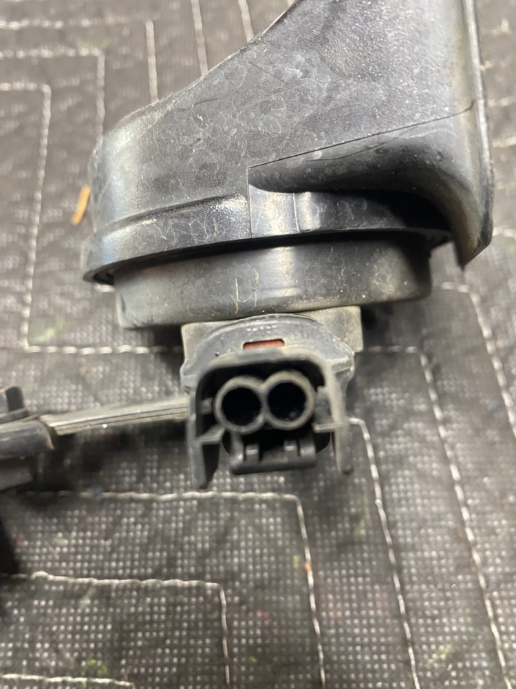 2012 HYUNDAI SONATA GLS HORN