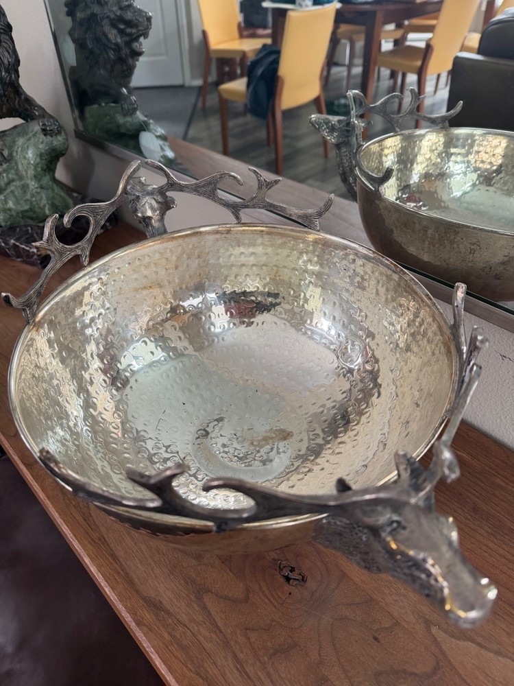 LARGE HAMMERED SILVER PLATE BOWL 18", DOUBLE DEER/STAG HEAD HANDLE CENTER PIECE