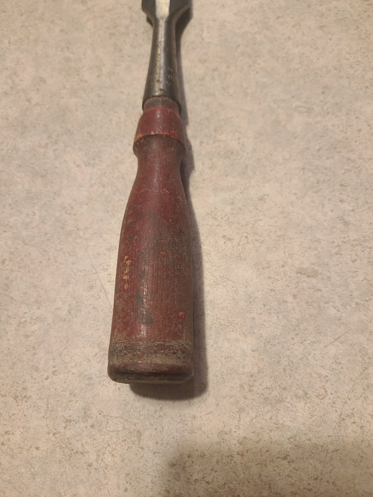 Stanley No 720 Chisel 1” Wide. R3
