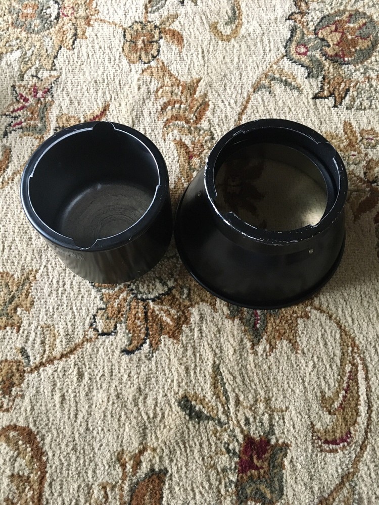 Speedotron Black Line 7in Reflector and Cap
