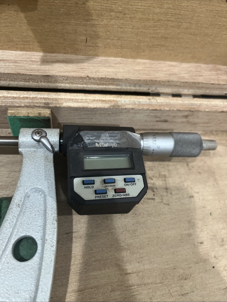 Mitutoyo 14”-15” Micrometer Digital